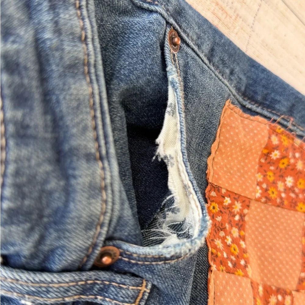 Lucky Brand Handcrafted Patchwork Jeans Size 27 / 4 Boho Quilt Denim